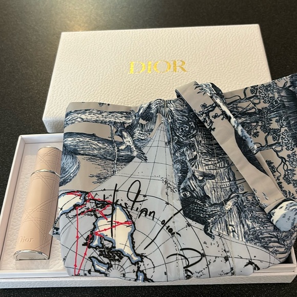 Dior Accessories - Limited Edition Dior Parfum Set - Drawstring Bag & Refillable Miss Dior Travel